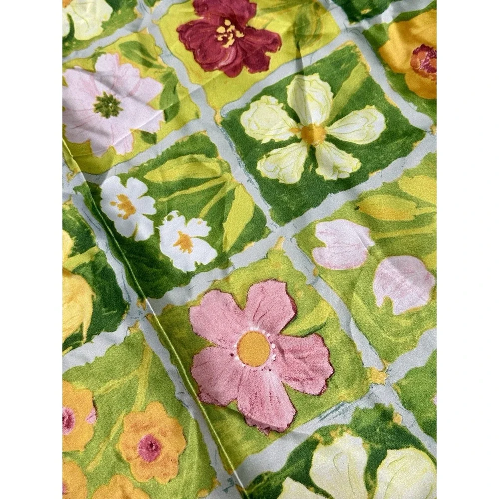 Women Floral Square Scarf Silky Satin Neck Head Wrap Bandana Green Flower Tile